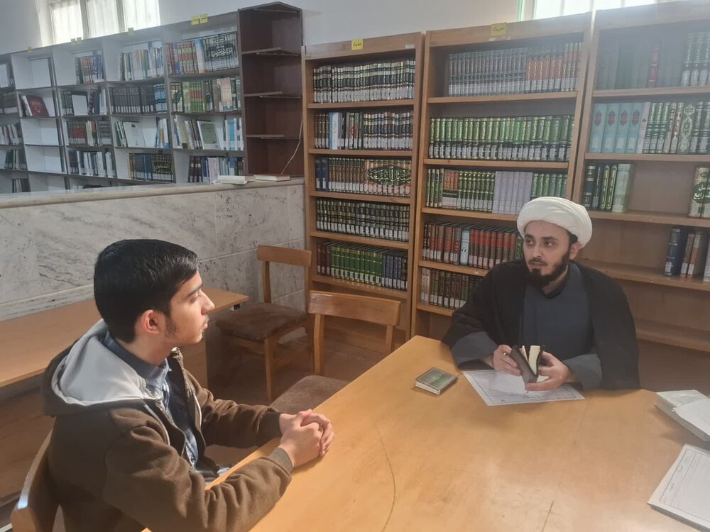 آزمون حفظ قرآنکریم، نهجالبلاغه و صحیفهسجادیه در حوزه علمیه قم برگزار شد