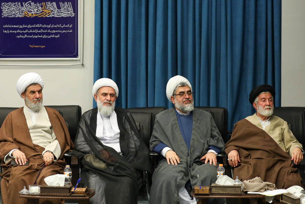 به خاطر فرصت خدمتی که برایم فراهم شد خداوند را سپاسگزارم