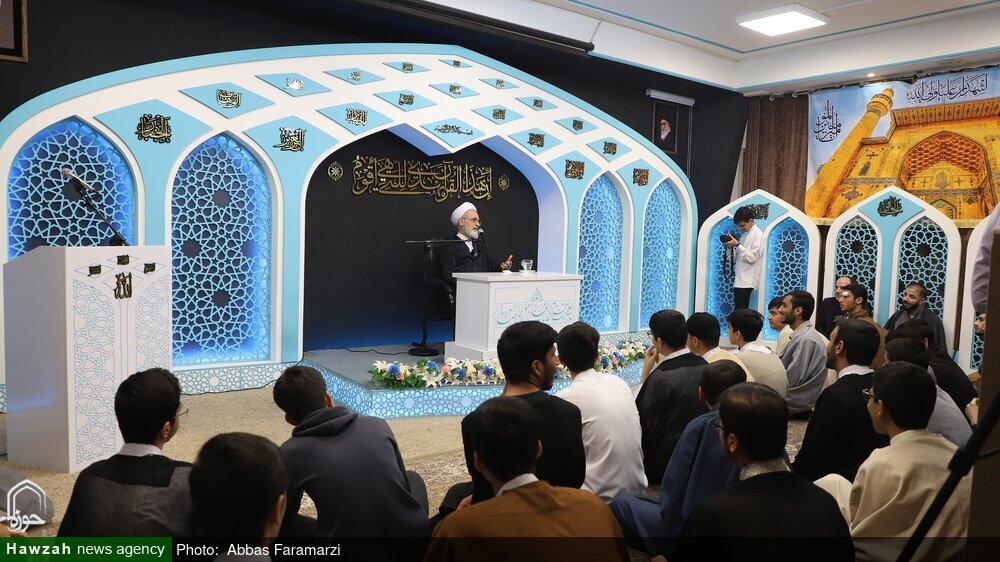 الحوزات العلمية ودورها الاجتماعي والسياسي عبر العصور / رسالة الحوزة اليوم ذات بُعد دولي الحوزات العلمية ودورها الاجتماعي والسياسي عبر العصور / رسالة الحوزة اليوم ذات بُعد دولي