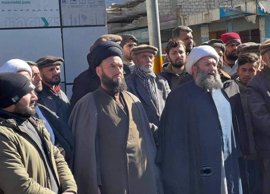 امام زمانہ (ع) کی شان میں گستاخی کے خلاف گلگت بلتستان میں زبردست احتجاجی مظاہرہ