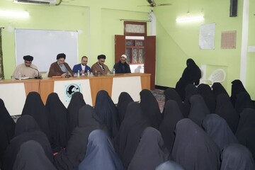 بازدید نماینده المصطفی هند از حوزه های علمیه خواهران شهر لکهنو