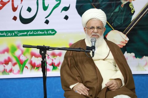 فیلم| دیدار سبزپوشان سپاه الغدیر با نماینده ولی فقیه در یزد