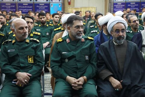 فیلم| دیدار سبزپوشان سپاه الغدیر با نماینده ولی فقیه در یزد