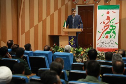 دیدار مسئولان یزد با فرمانده سپاه به مناسبت روز پاسدار