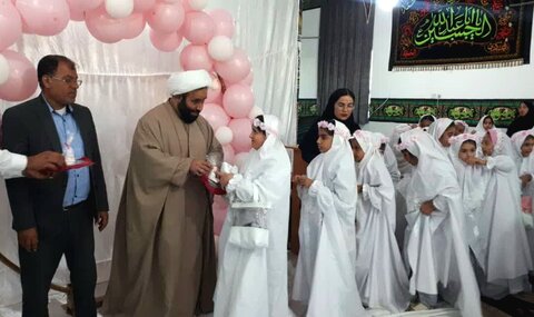 تصاویر/جشن تکلیف دانش آموزان بندر پرک