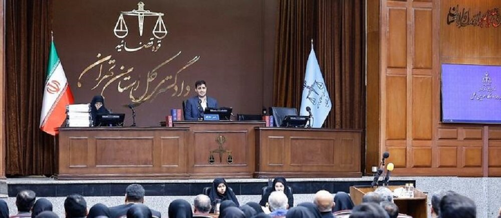 دادگاه رسیدگی به پرونده دادخواهی خانواده‌های شهدا گروهگ تروریستی در شاهچراغ