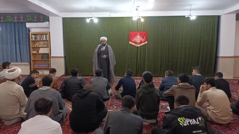 تصاویر/ جشن اعیاد شعبانیه در حوزه علمیه خوی