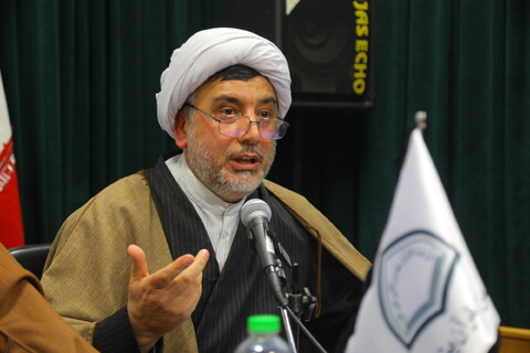 تصاویر/ اختتامیه مدرسه کاربست هوش مصنوعی در مطالعات قرآنی همراه با تجلیل از دکتر علیرضا طالب‌پور