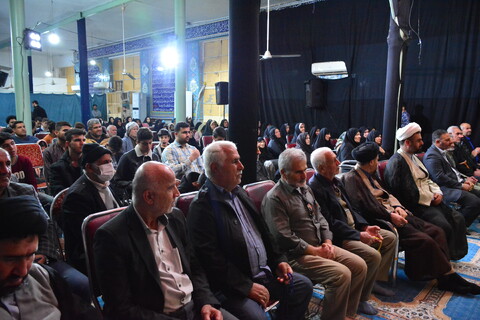 آیین تجلیل از خانواده های معظم شهدای هشت سال دفاع مقدس منطقه منبع آب اهواز