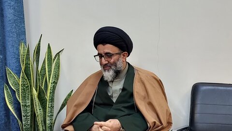 دیدار کادر مدرسه علمیه امام جعفر صادق علیه‌السلام با امام جمعه شهریار