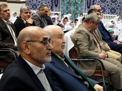 تصاویر/ گرامیداشت روز جانباز با حضوردانش آموزان یزدی