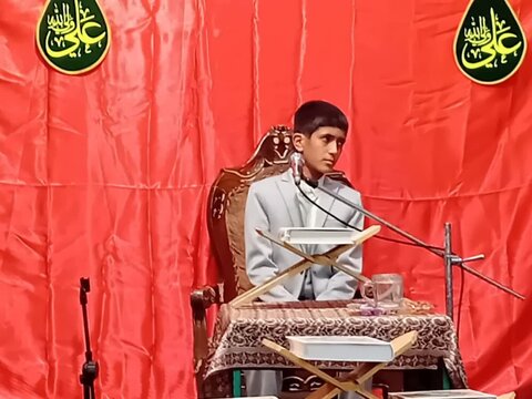 تصاویر/ محفل قرآنی در ایام الله دهه فجر در روستای نصرآباد جیرویه کاشان