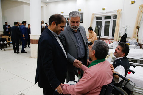 تصاویر/ دیدار استاندار با جانبازان در آسایشگاه