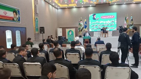 تصاویر/ محفل انس با قرآن در نمایشگاه اولین اجلاسیه سراسری نماز نیروهای مسلح