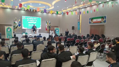 تصاویر/ محفل انس با قرآن در نمایشگاه اولین اجلاسیه سراسری نماز نیروهای مسلح