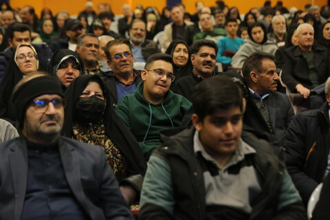 تصاویر / مراسم تجلیل از فرزندان نخبه شهدا ، جانبازان و ایثارگران اصفهان