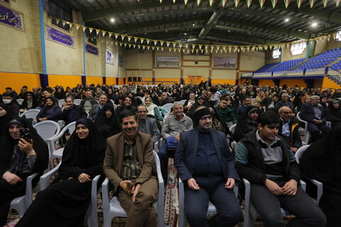 تصاویر / مراسم تجلیل از فرزندان نخبه شهدا ، جانبازان و ایثارگران اصفهان