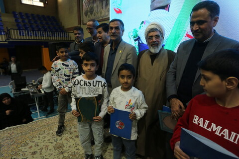 تصاویر / مراسم تجلیل از فرزندان نخبه شهدا ، جانبازان و ایثارگران اصفهان