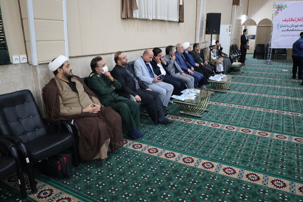 انقلاب اسلامی، اقتدار و عزت ملی را به ارمغان آورد