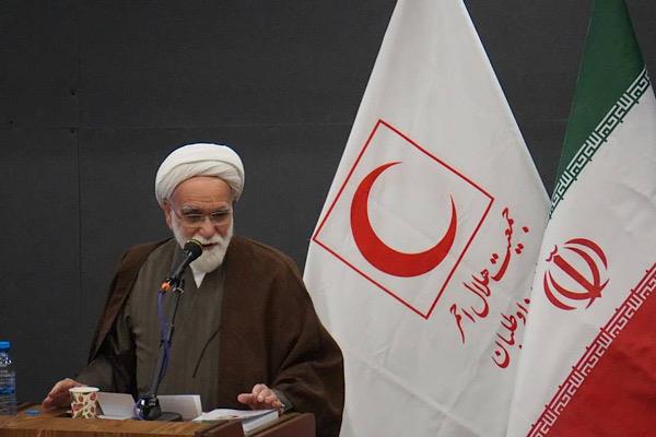 حضور عالمان دینی و بانوان فاضله در جمعیت هلال احمر، پدیده‌ای مبارک و بی‌نظیر است