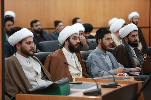 نشست علمی "بازتبیین و آسیب شناسی اندیشه کارکرد نصوص مبین اهداف عالی و مقاصد شریعت در استنباط احکام"