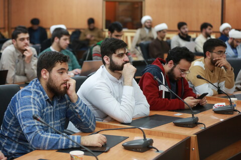 نشست علمی "بازتبیین و آسیب شناسی اندیشه کارکرد نصوص مبین اهداف عالی و مقاصد شریعت در استنباط احکام"