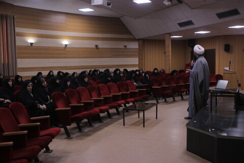 تصاویر/جلسه مبلغین حجرت و طرح امین