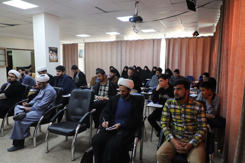 تصاویر/برگزاری دوره آموزشی مهارتهای پیشگیری از آسیب های اجتماعی