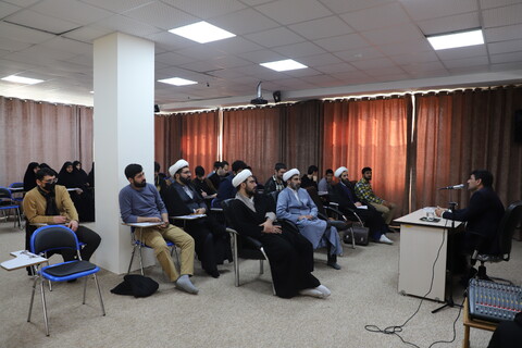 تصاویر/برگزاری دوره آموزشی مهارتهای پیشگیری از آسیب های اجتماعی