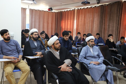 تصاویر/برگزاری دوره آموزشی مهارتهای پیشگیری از آسیب های اجتماعی