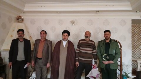 تصاویر/ دیدار امام جمعه نوش آباد با سه تن از جانبازان