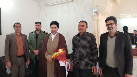 تصاویر/ دیدار امام جمعه نوش آباد با سه تن از جانبازان