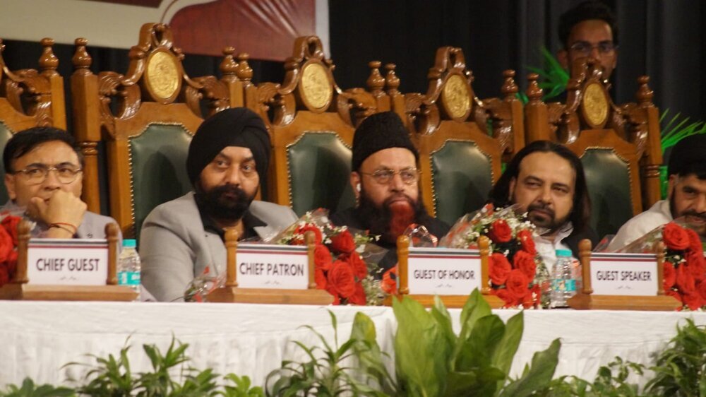 Hindistan’daki Aligarh Müslim Üniversitesi’nde 72. “İmam Ali (a.s.) Günü” Konferansı Düzenlendi