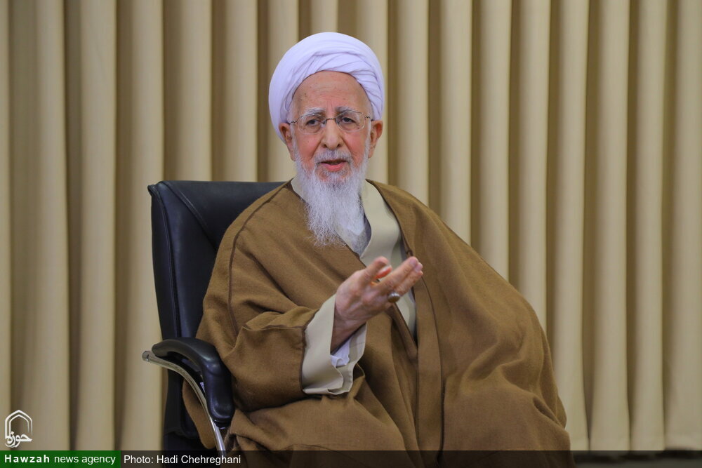 سيد الشهداء (ع) هو مصمم و مدرّس مدرسة العشق سيد الشهداء (ع) هو مصمم و مدرّس مدرسة العشق