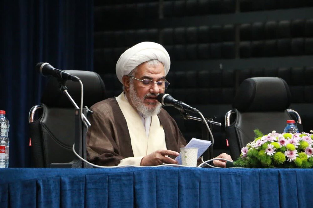 نقش امام سجاد(ع) در نجات اقتصاد اهل‌بیت(ع) از محاصره امویان