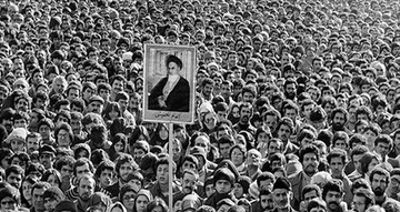 یادداشت | انقلابِ مقدسِ خانه‌ی ما