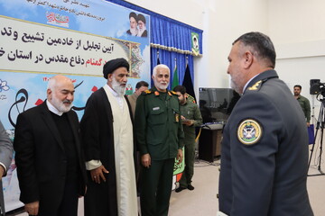 تصاویر/ آیین تجلیل از خادمین تشییع و تدفین ۱۴ شهید گمنام دفاع مقدس در خوزستان