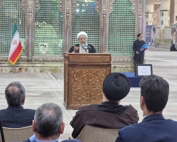 امام واقعاً از قدرت‌های دنیا نمی‌ترسید/ رهبر انقلاب سد راه دشمن در هراس‌افکنی در دل ملت هستند