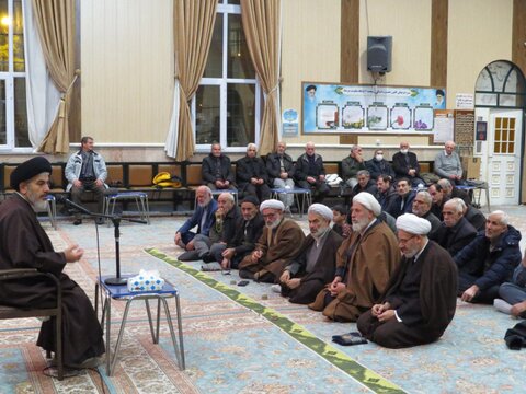 تصاویر/ حضور نماینده ولی‌فقیه در آذربایجان غربی در مسجد حضرت قائم(عج)