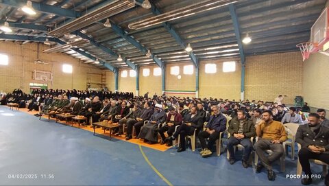 تصاویر/ مراسم جشن ایام الله دهه فجر در کشاورز