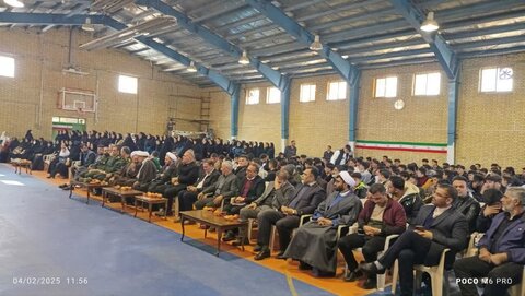 تصاویر/ مراسم جشن ایام الله دهه فجر در کشاورز