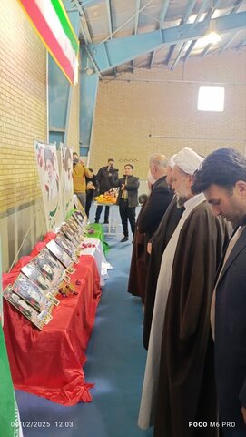 تصاویر/ مراسم جشن ایام الله دهه فجر در کشاورز