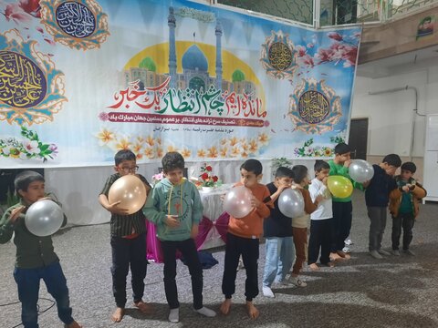 تصاویری از برگزاری جشن میلاد سرداران کربلا در مدرسه علمیه خواهران برازجان
