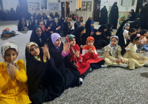 تصاویری از برگزاری جشن میلاد سرداران کربلا در مدرسه علمیه خواهران برازجان
