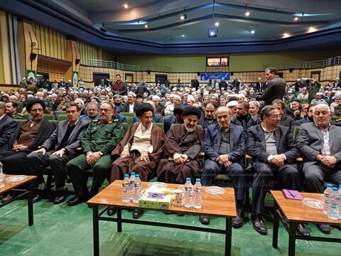 تصاویر/ همایش پرچمداران دین و اندیشه در مهاباد