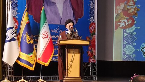 تصاویر/ همایش پرچمداران دین و اندیشه در مهاباد