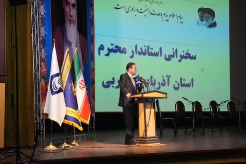 تصاویر/ همایش پرچمداران دین و اندیشه در مهاباد