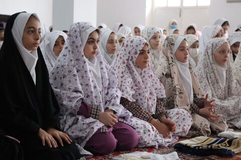 تصاویر/ جشن تکلیف دانش آموزان نوشین شهر