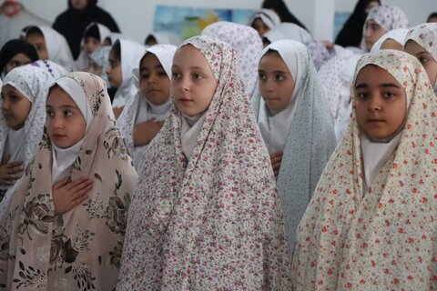 تصاویر/ جشن تکلیف دانش آموزان نوشین شهر