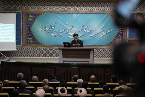 تصاویر/ درس شرح نهج البلاغه امام جمعه ارومیه